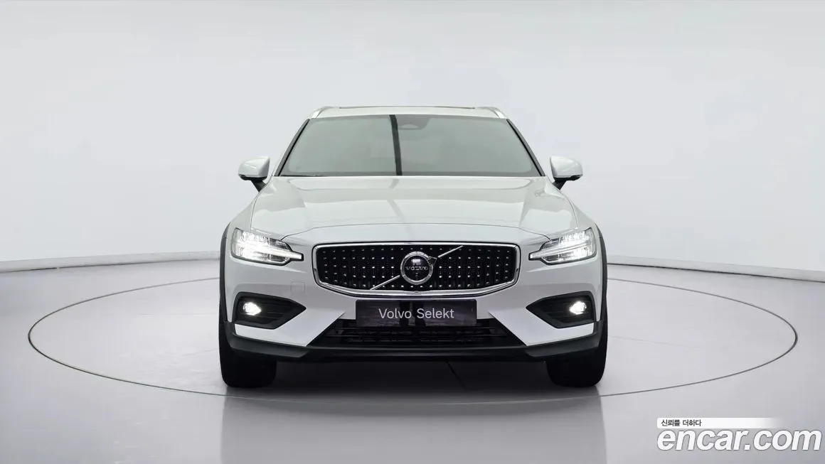 Volvo V60 — фото 4