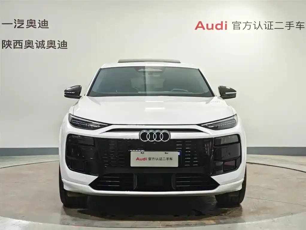 Audi Q6L Sportback e-tron — фото 4