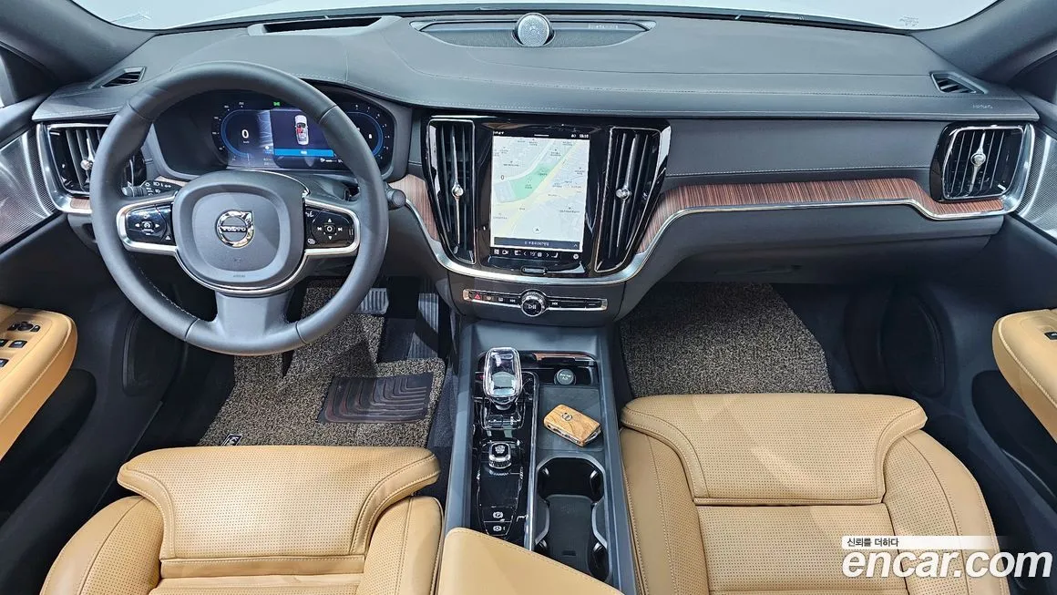 Volvo S60 — фото 10