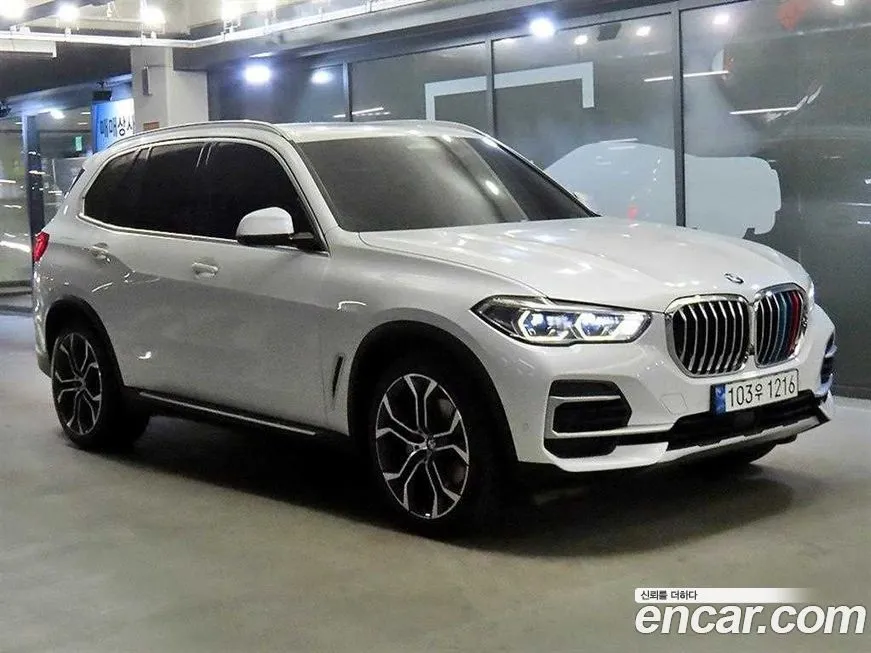 BMW X5 — фото 1