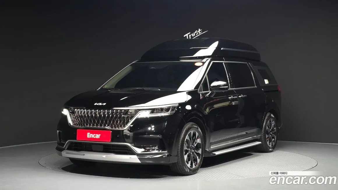Kia Carnival — фото 1