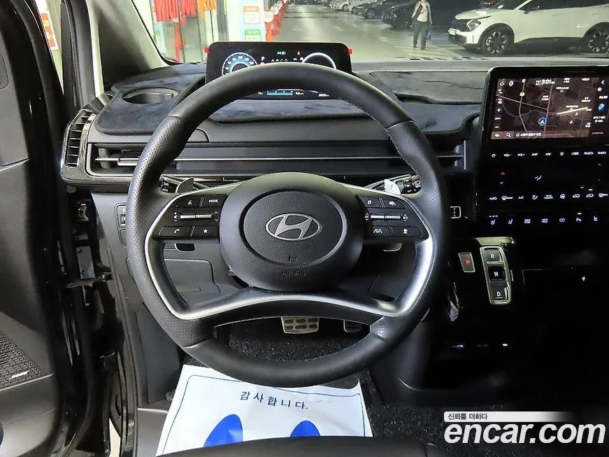Hyundai Staria — фото 6