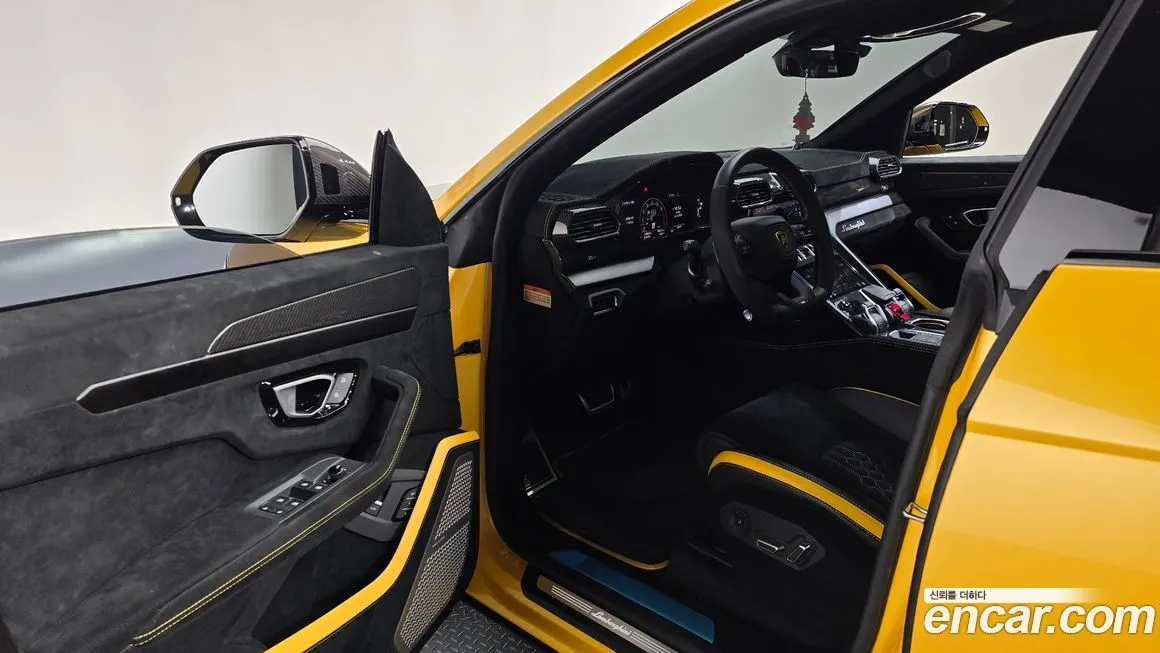 Lamborghini Urus — фото 5