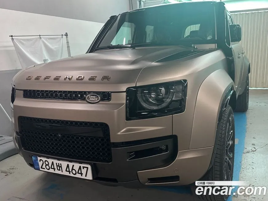 Land Rover Defender — фото 10