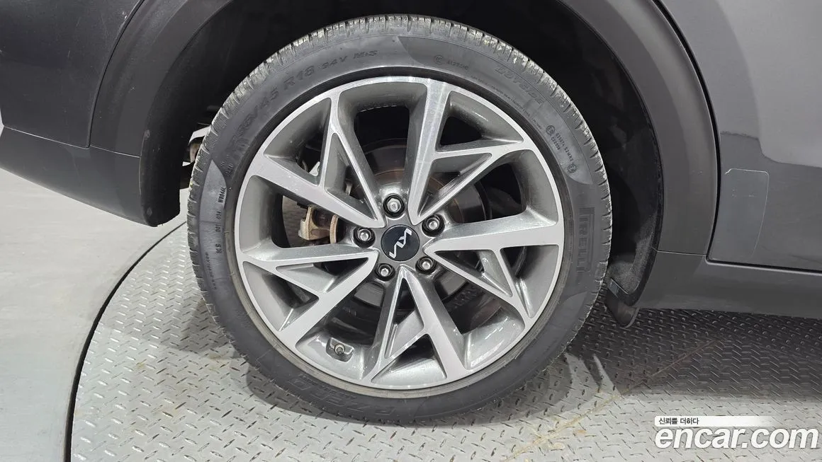 Kia Niro — фото 10