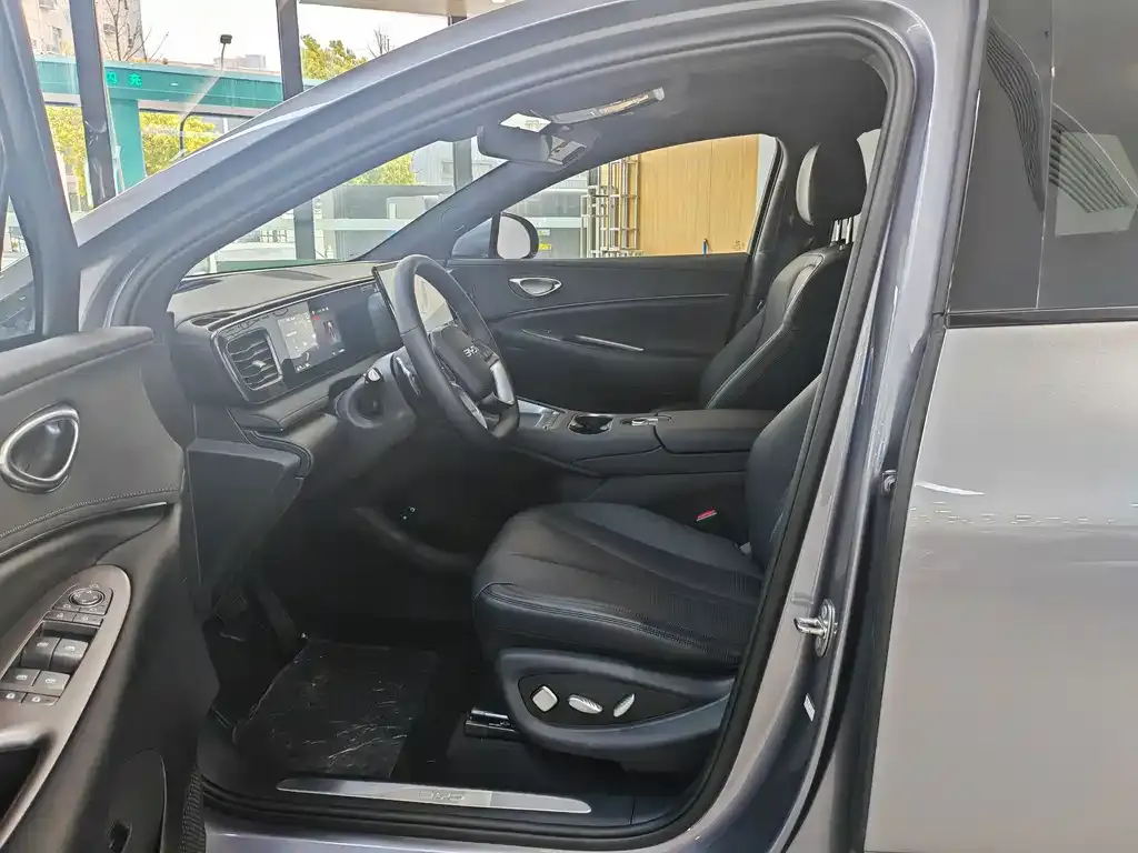 BYD Hiace 06 — фото 3