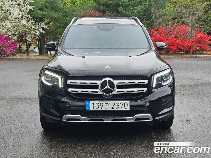 Mercedes-Benz GLB-Class — фото 1