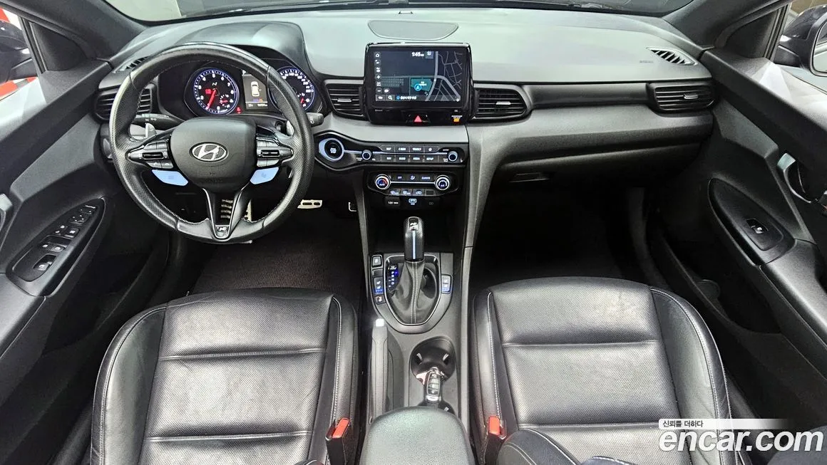Hyundai Veloster — фото 7