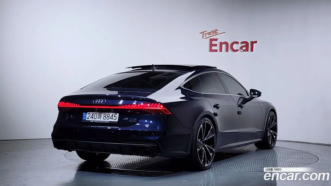 Audi A7 — фото 9