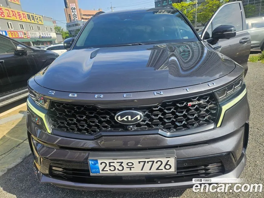 Kia Sorento — фото 1