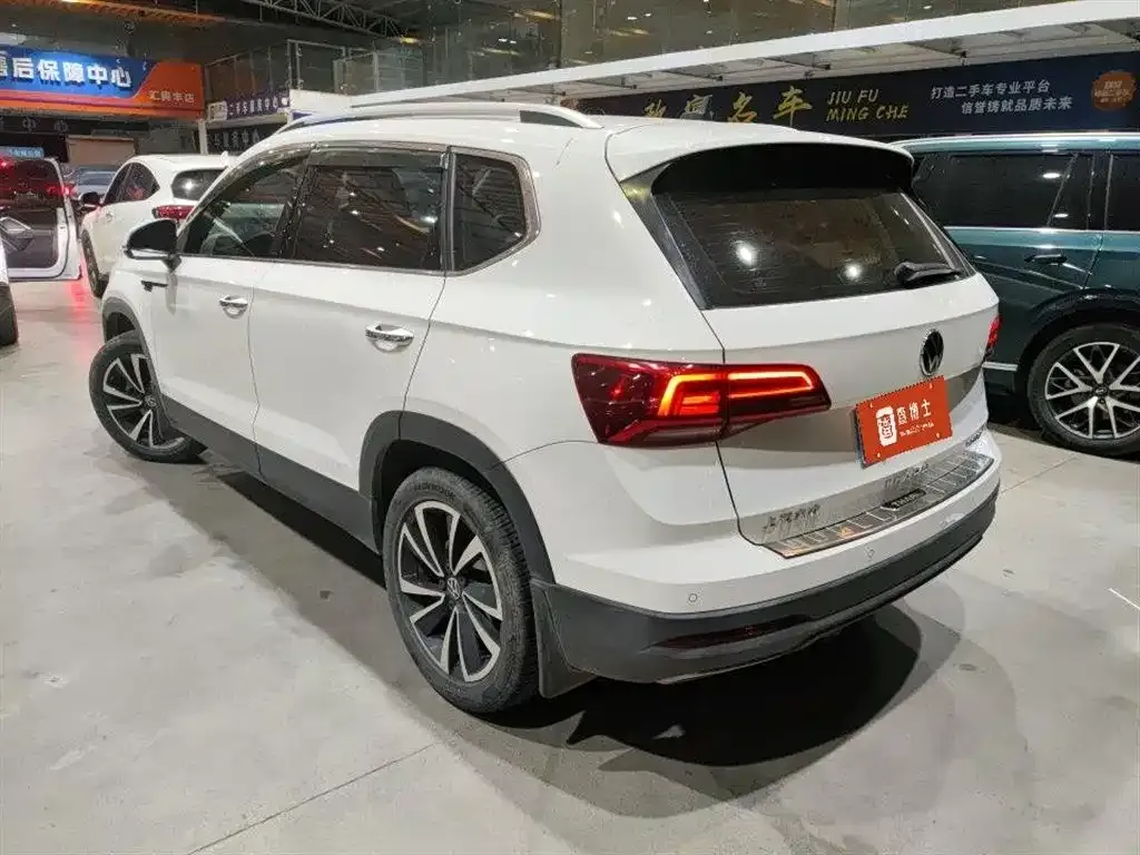 Volkswagen Tharu — фото 6