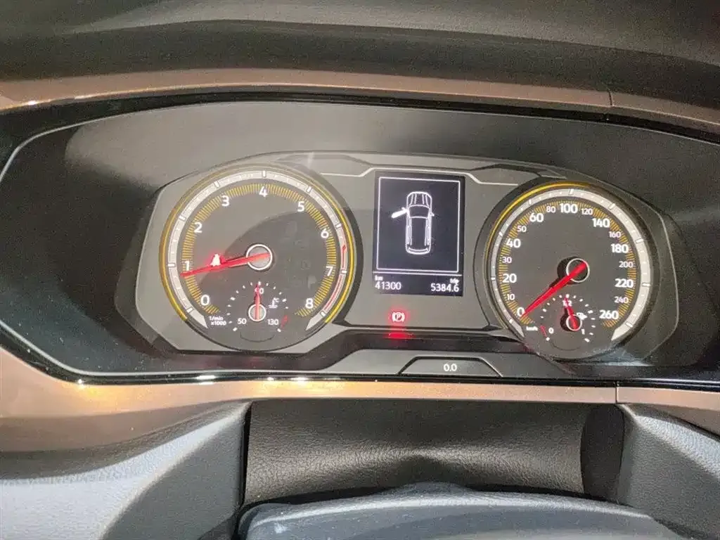 Volkswagen Tharu — фото 3