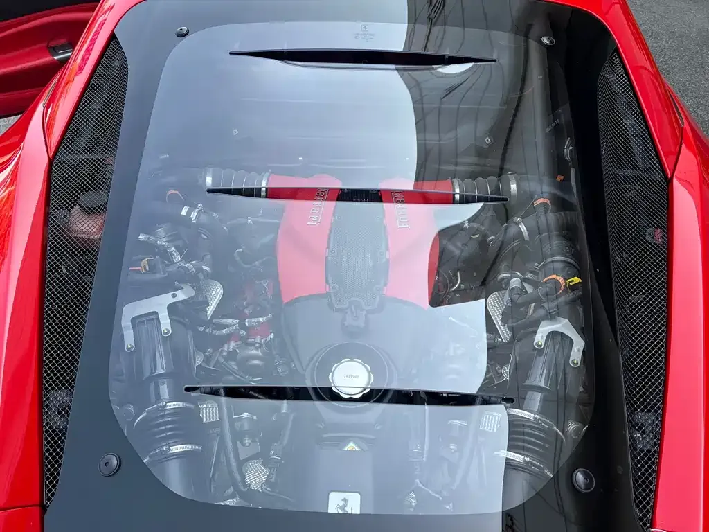 Ferrari F8 — фото 2