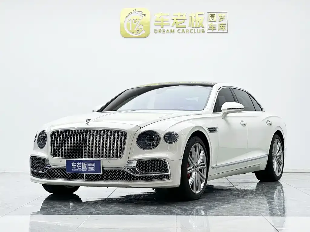 Bentley Flying Spur — фото 1