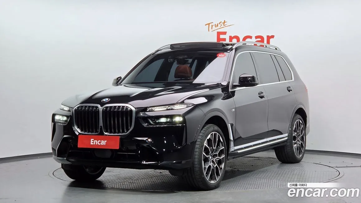 BMW X7 — фото 1