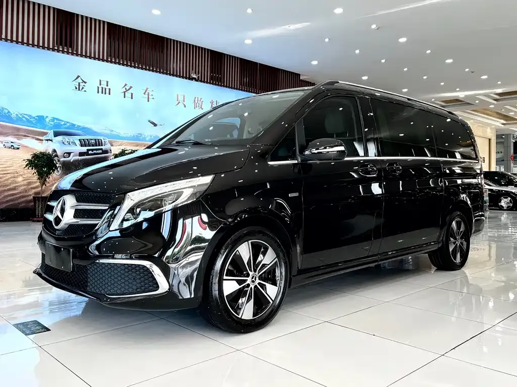 Mercedes-Benz V-Class — фото 6