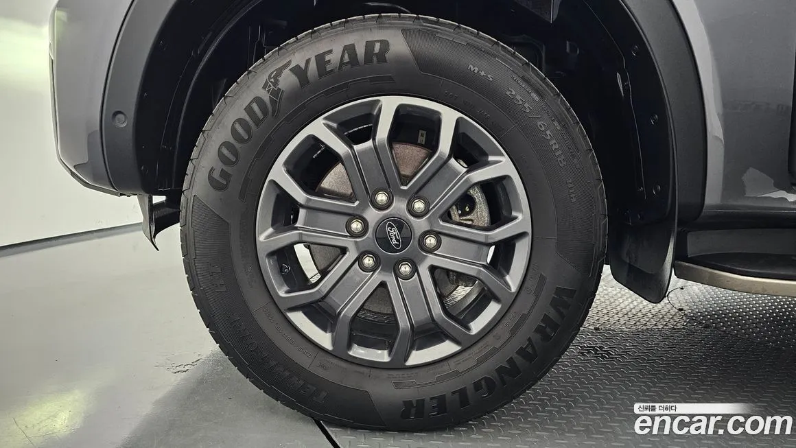 Ford Ranger — фото 10