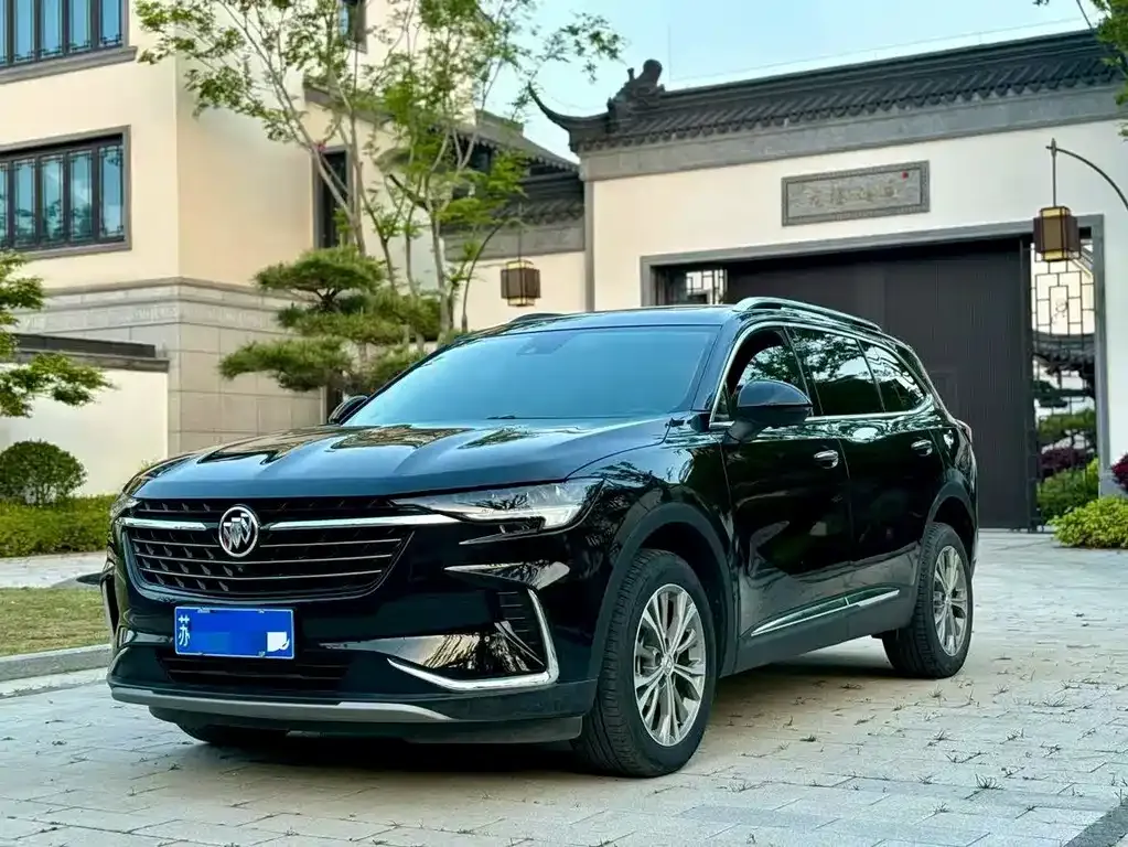 Buick Envision Plus — фото 1