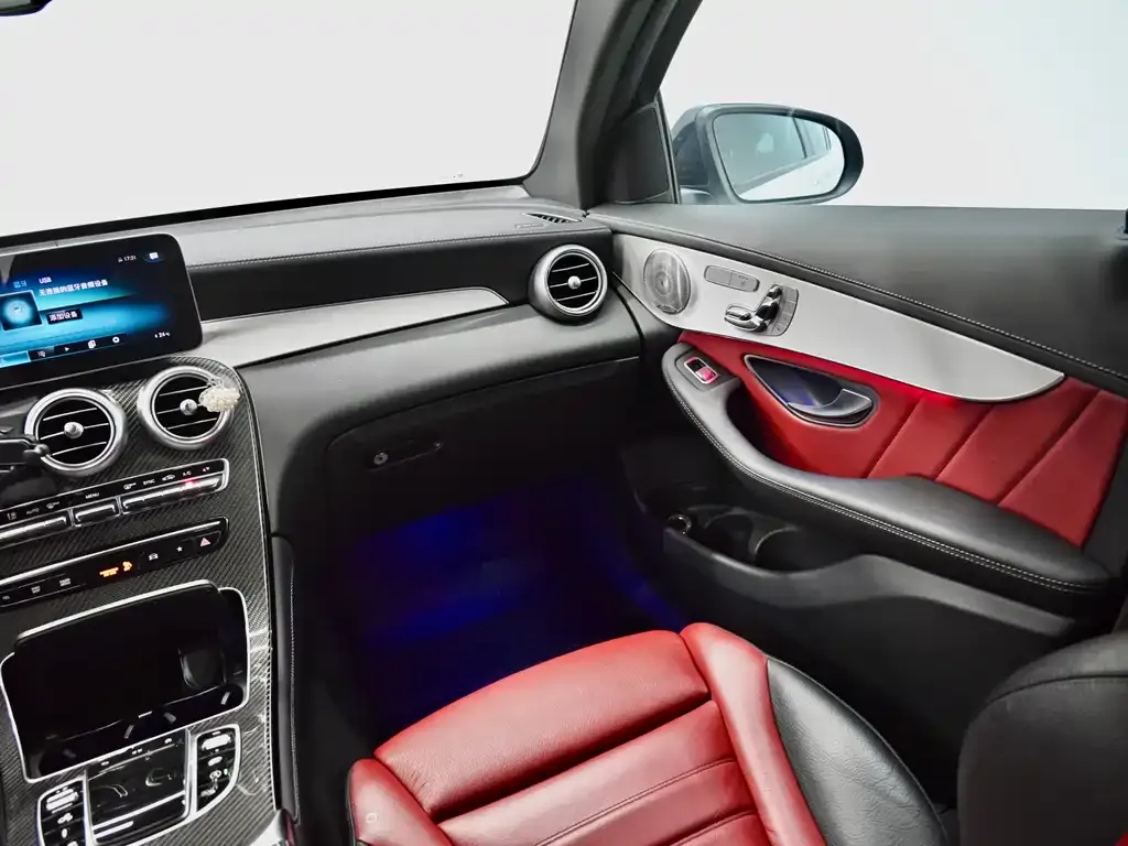 Mercedes-Benz GLC Coupe AMG — фото 9