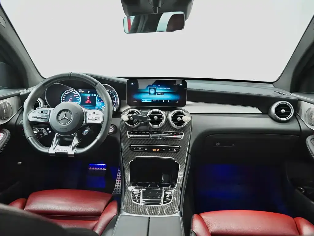 Mercedes-Benz GLC Coupe AMG — фото 10
