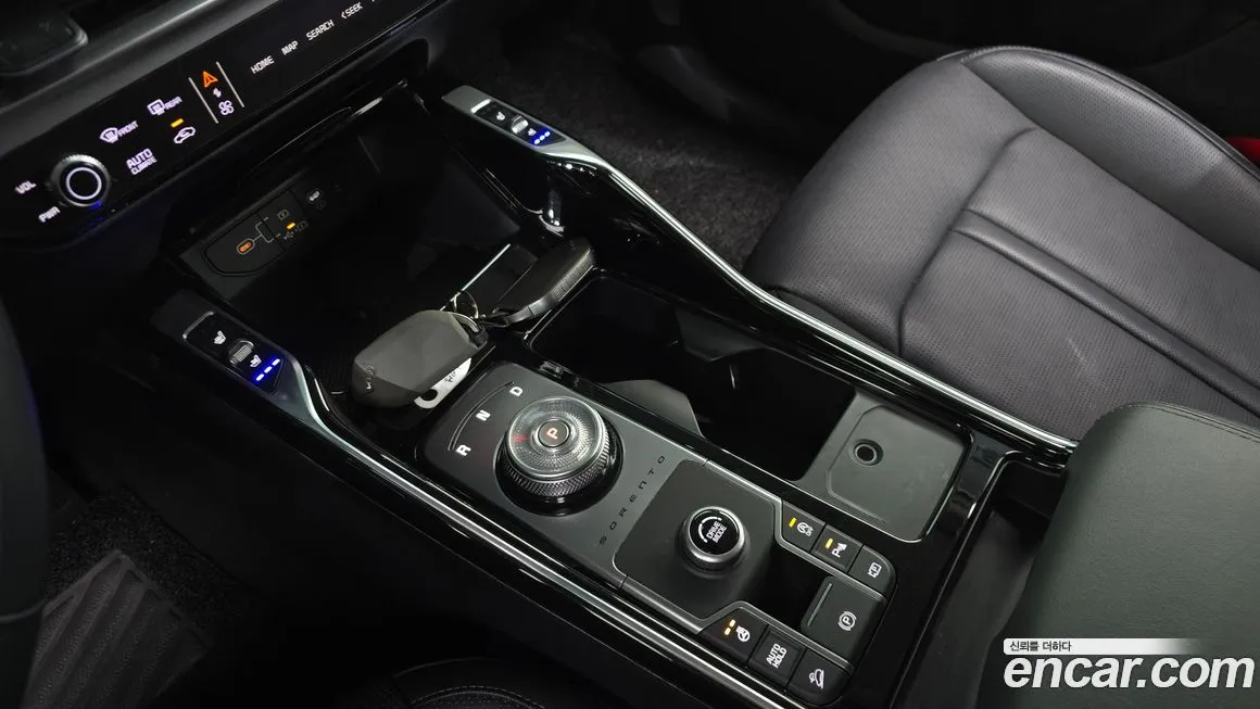 Kia Sorento — фото 6