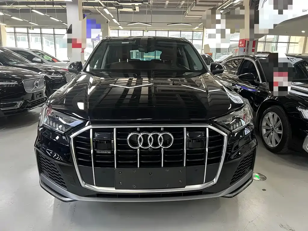 Audi Q7 — фото 3