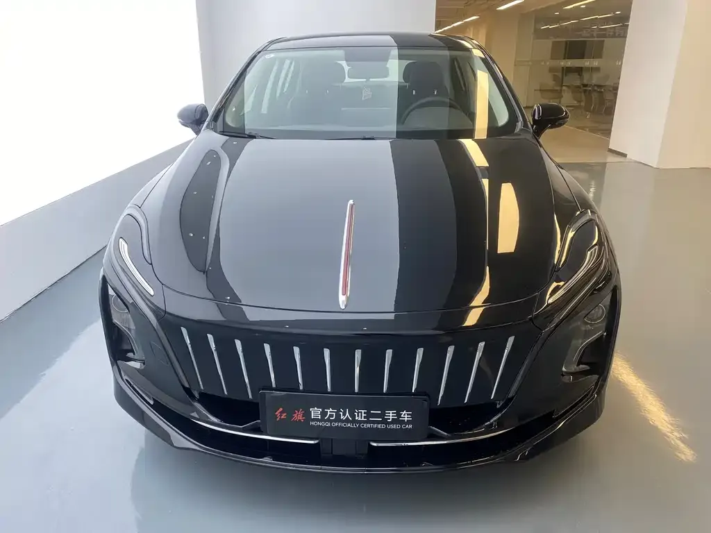 Hongqi E-QM5 — фото 4