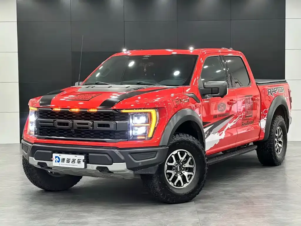 Ford F-150 Raptor — фото 1