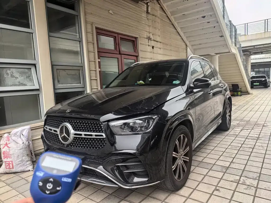 Mercedes-Benz GLE — фото 1