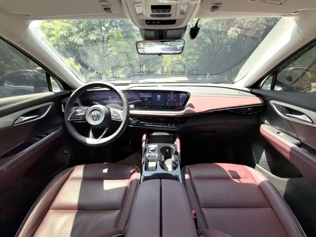 Buick Envision Plus — фото 3