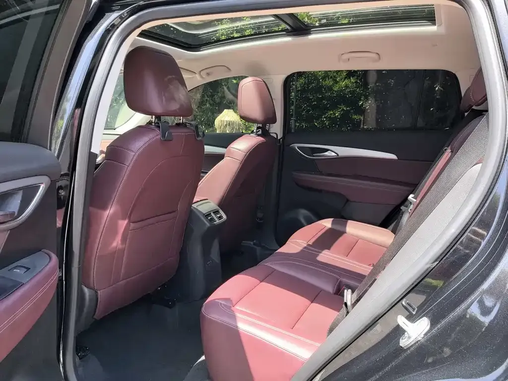 Buick Envision Plus — фото 2
