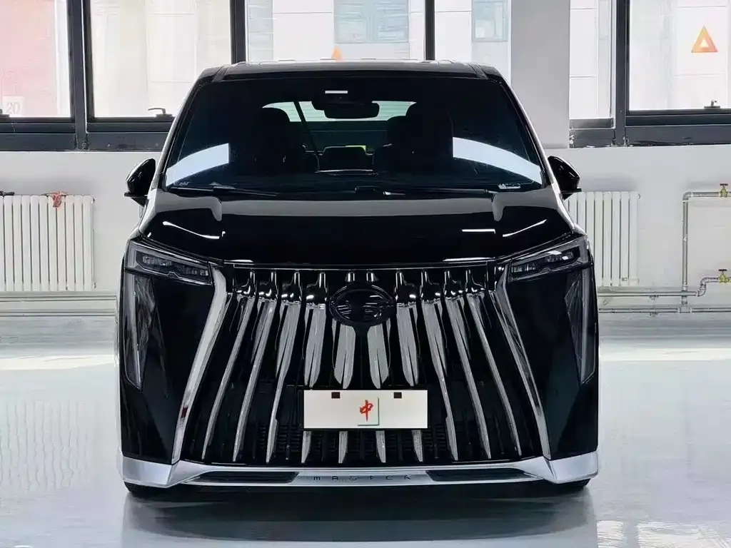 GAC Motor Trumpchi M8 — фото 1
