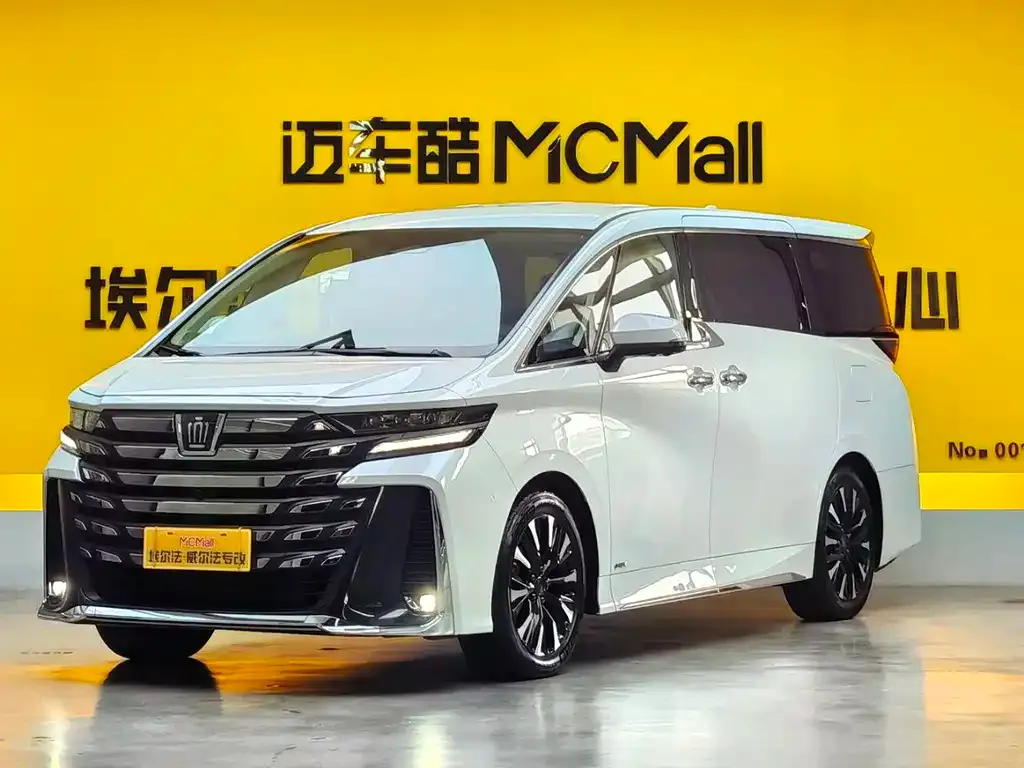 Toyota Vellfire — фото 1