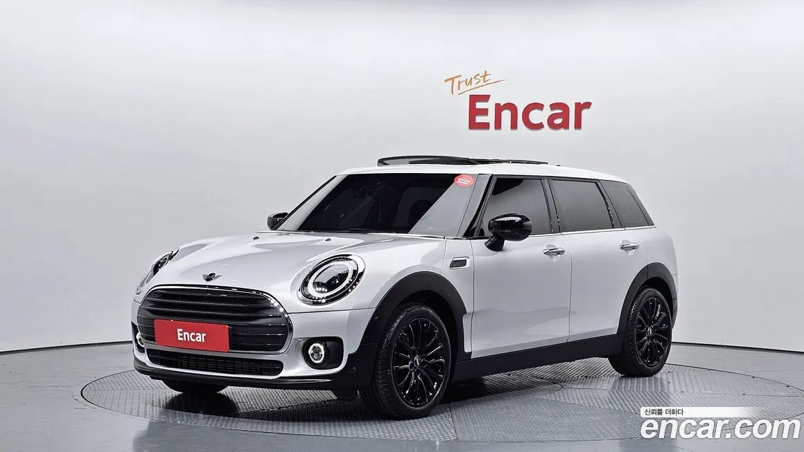 Mini Clubman — фото 1