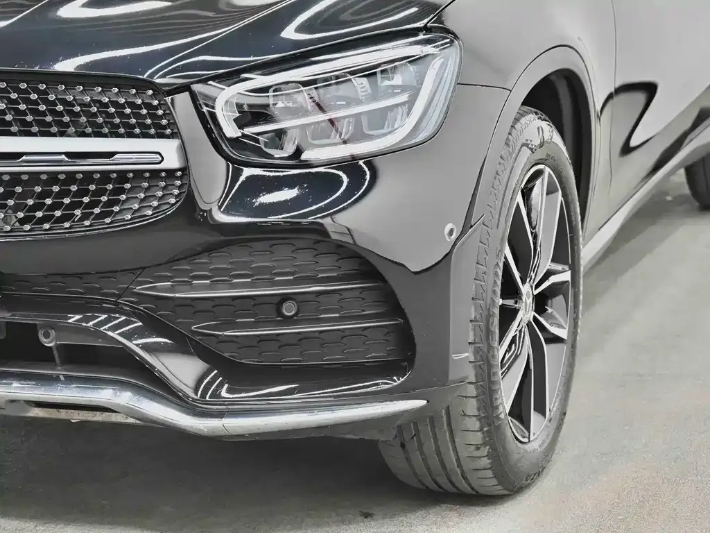Mercedes-Benz GLC — фото 6