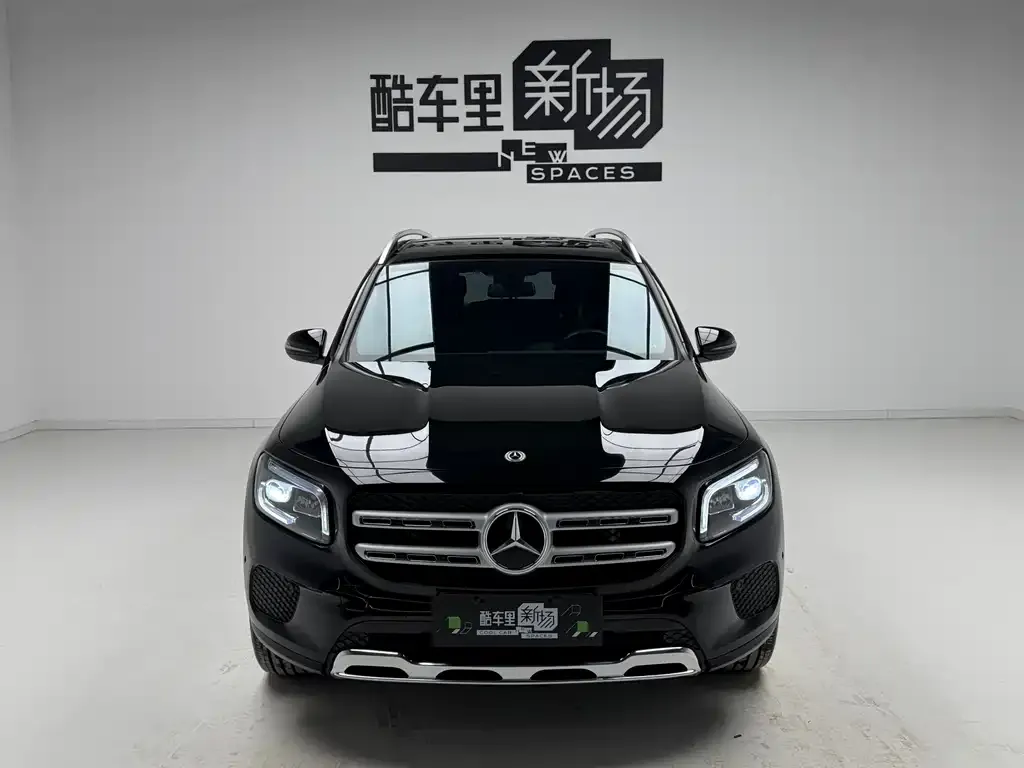 Mercedes-Benz GLB — фото 2