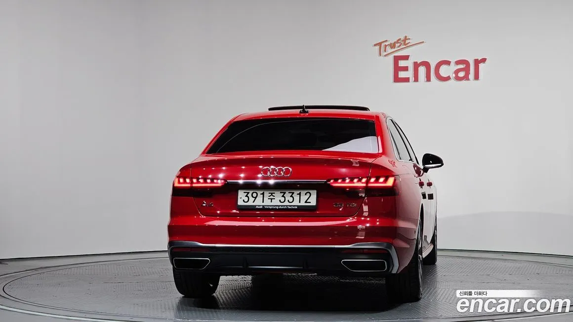 Audi A4 — фото 6