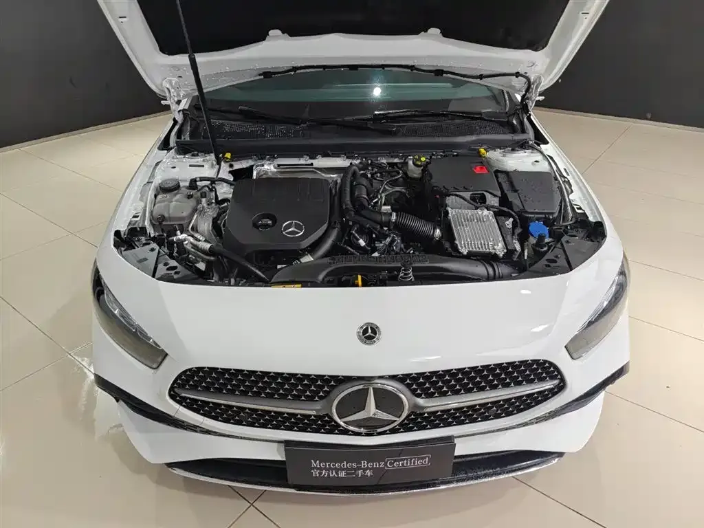 Mercedes-Benz A-Class — фото 10
