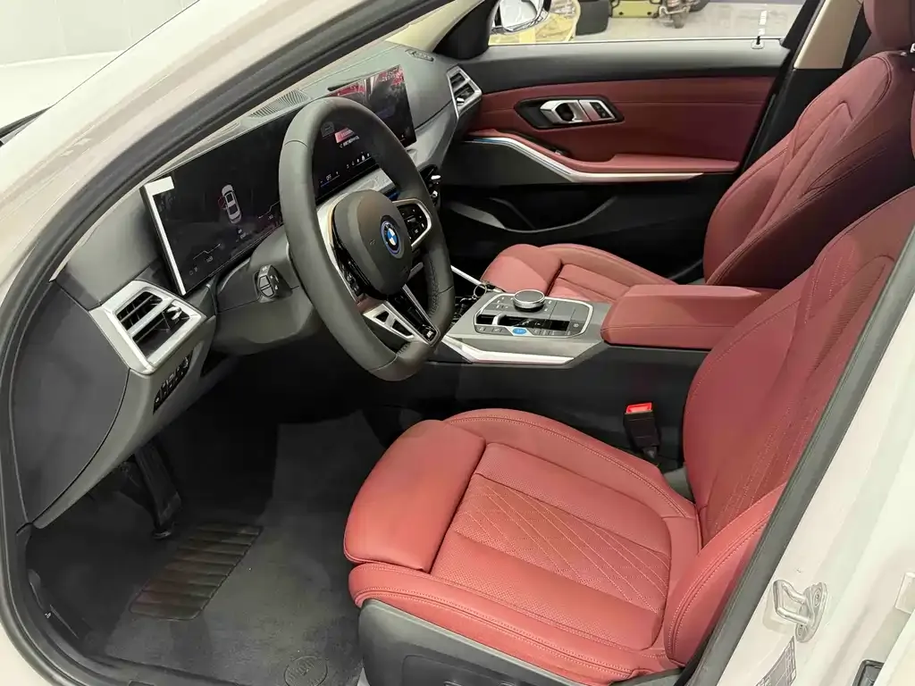 BMW i3 — фото 9