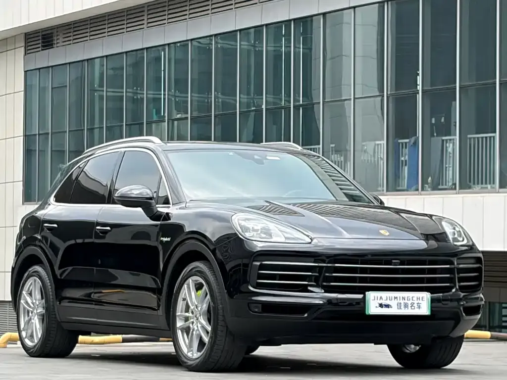 Porsche Cayenne Hybrid — фото 6