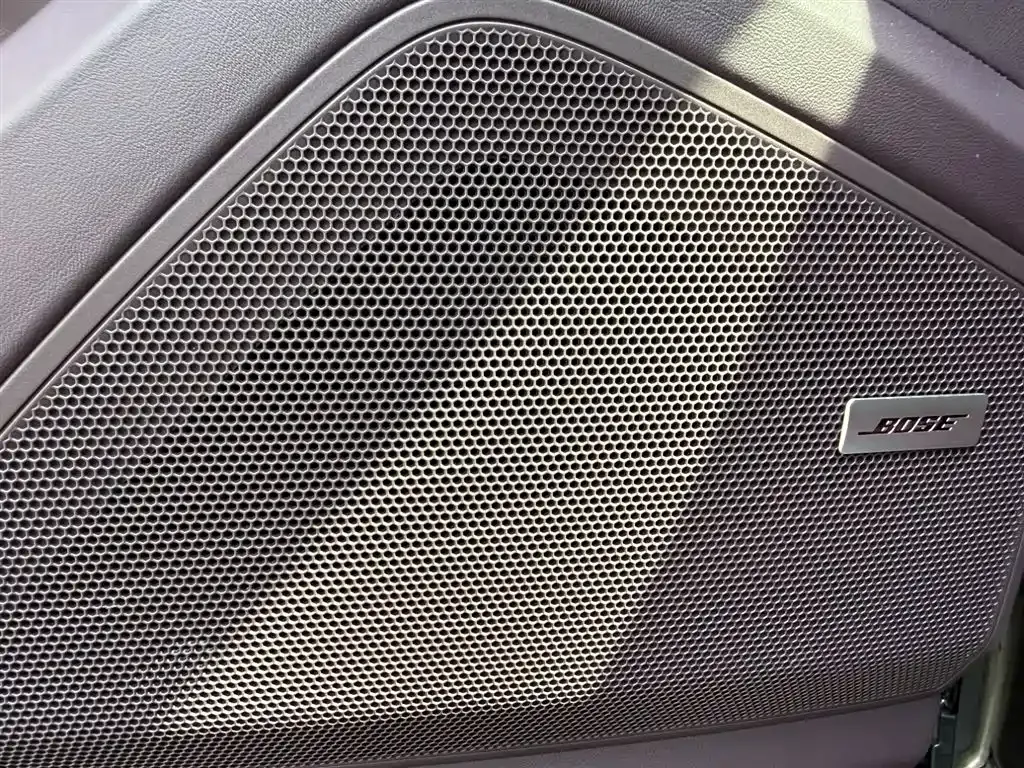 Porsche Cayenne — фото 10