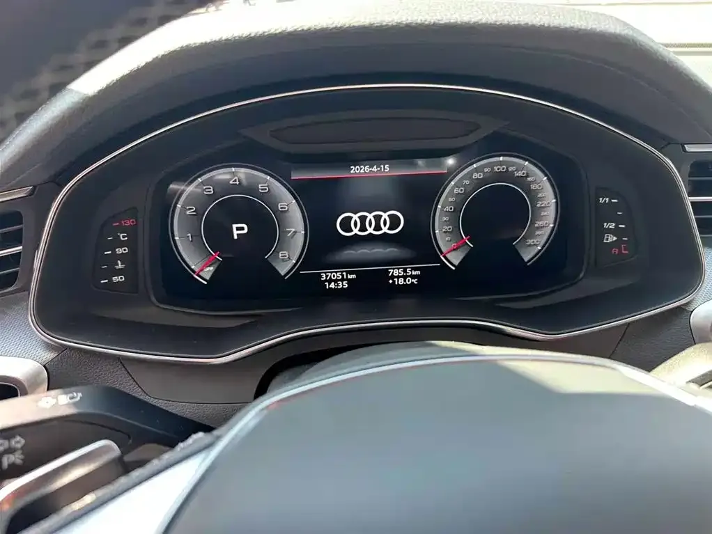 Audi A7L — фото 2