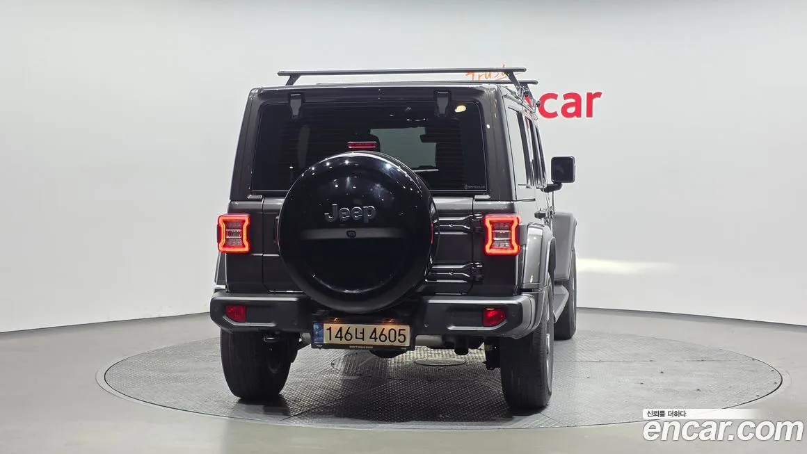 Jeep Wrangler — фото 3