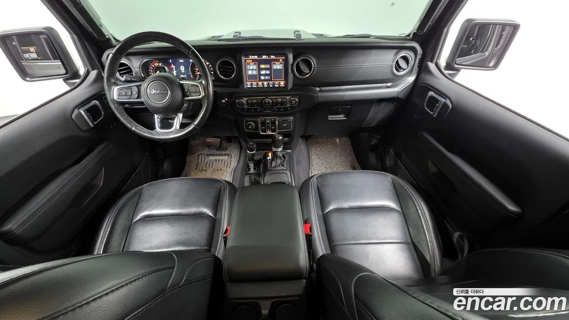 Jeep Wrangler — фото 5