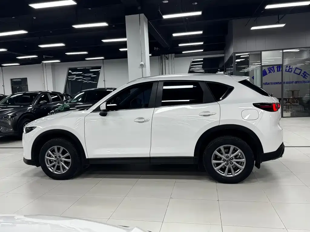 Mazda CX-5 — фото 5