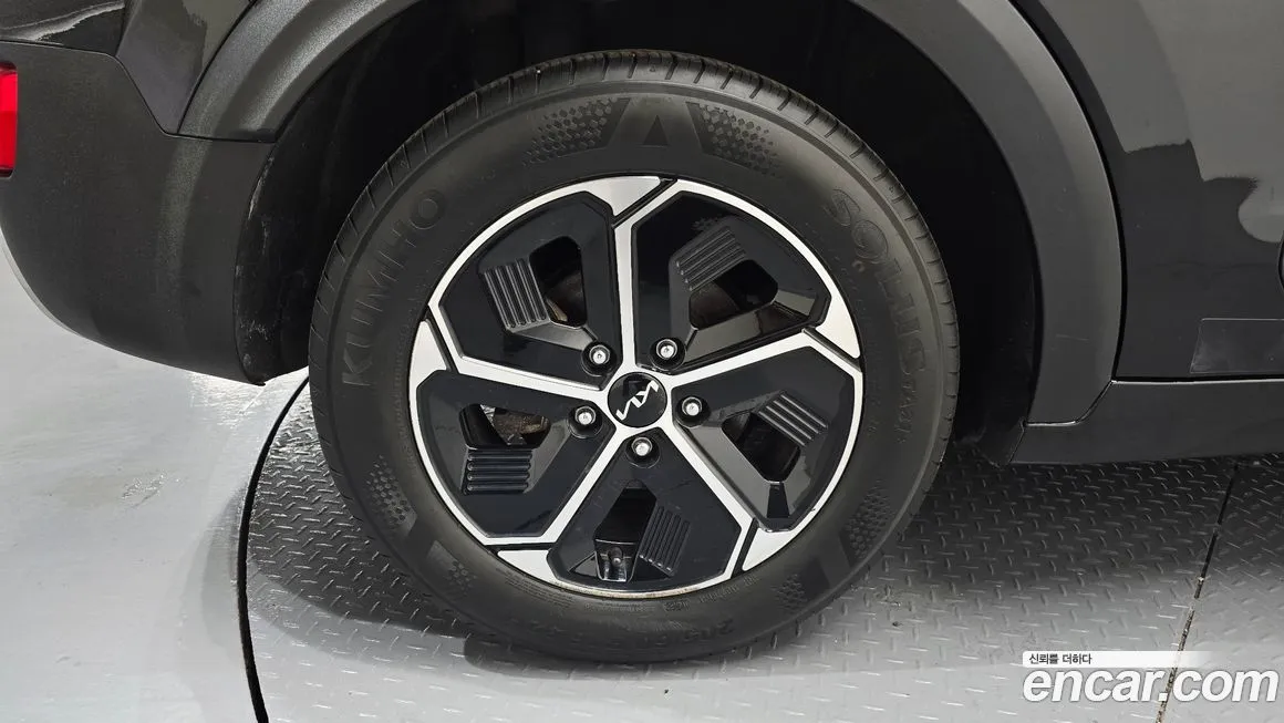 Kia Niro — фото 10