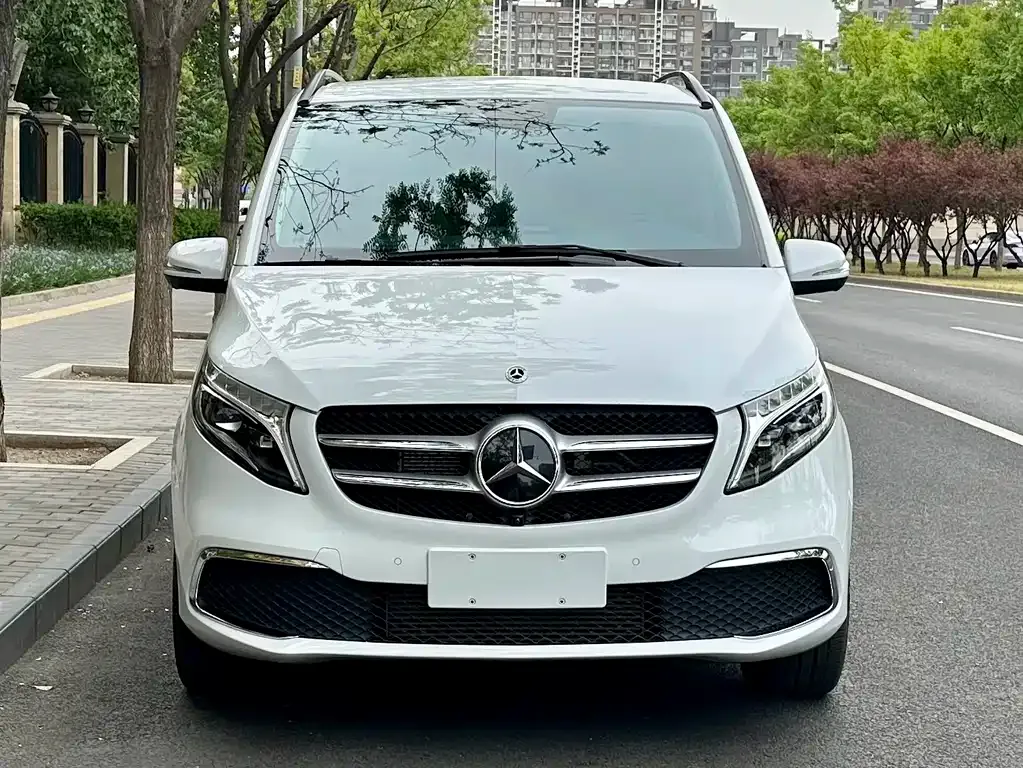 Mercedes-Benz V-Class — фото 5