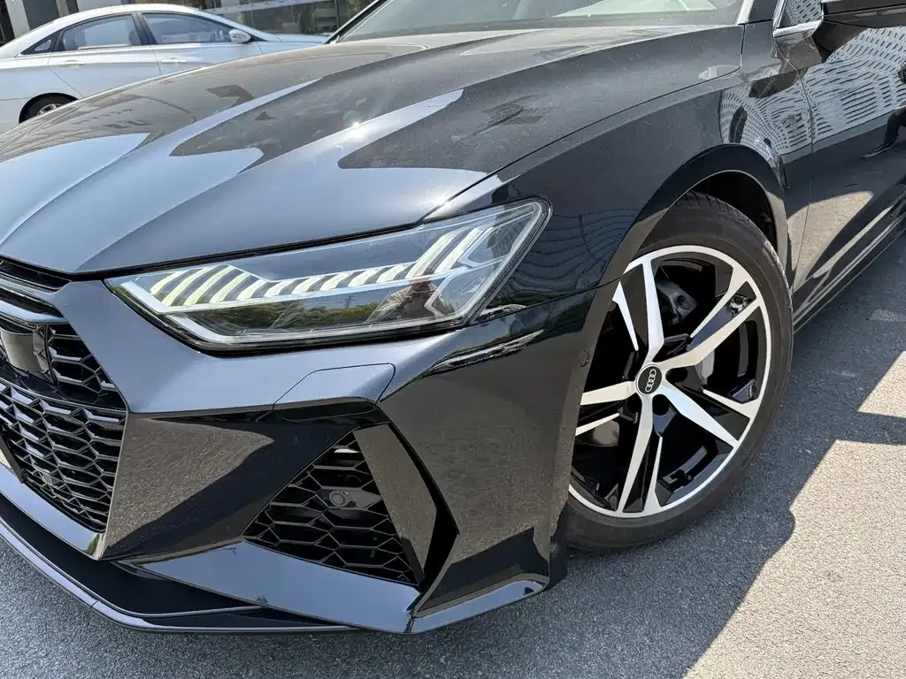 Audi A7 — фото 8