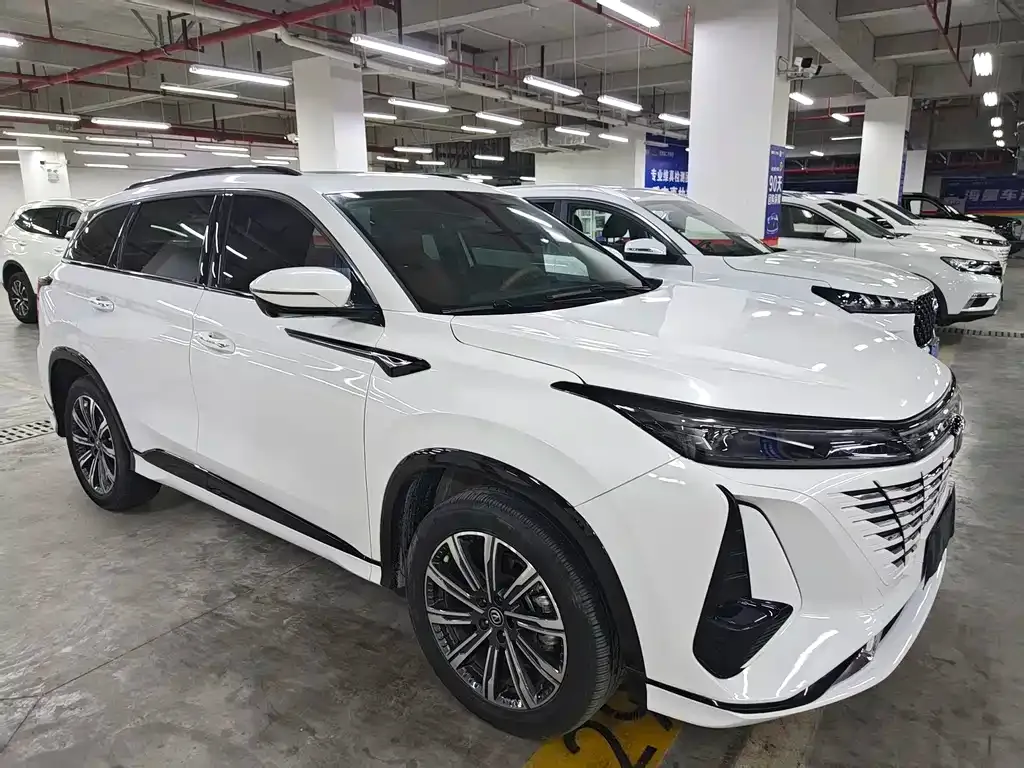 Changan CS75PLUS — фото 9