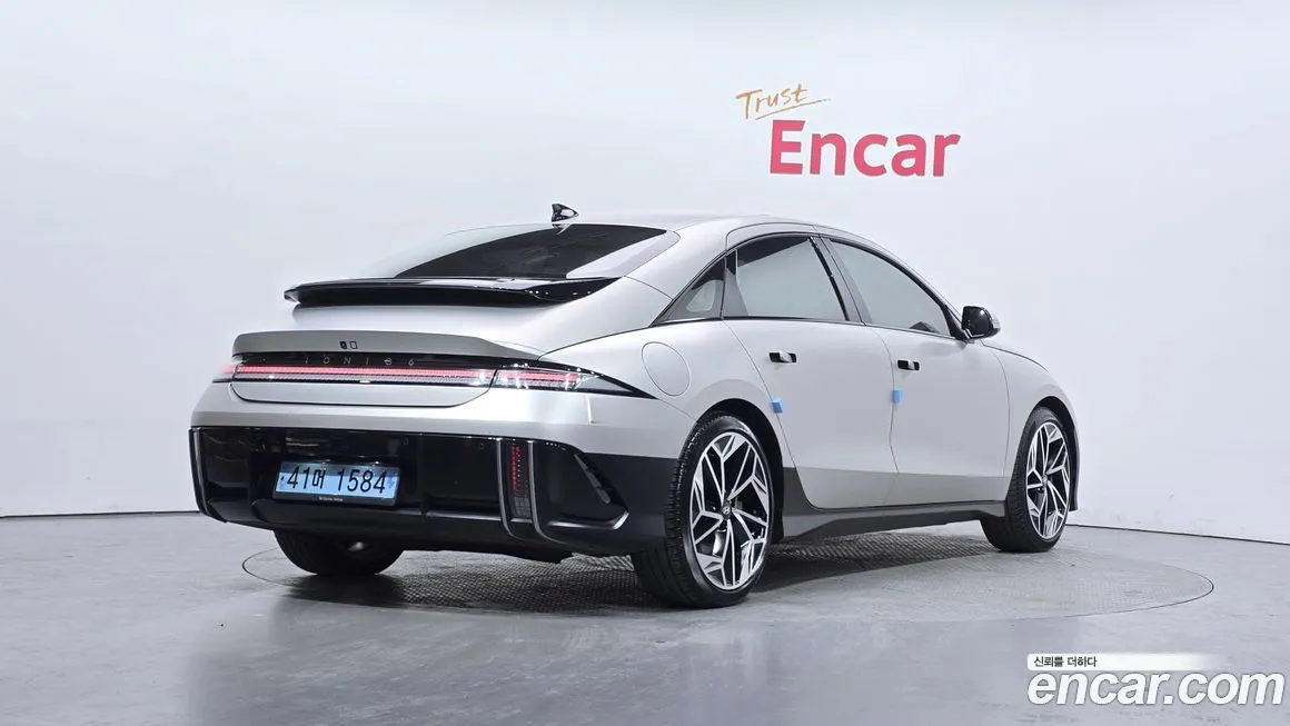 Hyundai Ioniq6 — фото 8